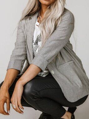 Doe & Rae Striped Blazer Size S Navy Gray 3/4 Sleeve Lightweight Workwear NWT